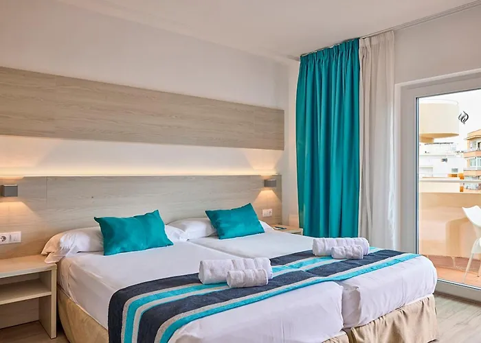 Welikehotel Fenix 4*