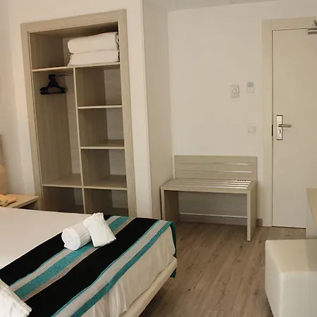 Welikehotel Fenix فندق