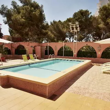 Welikehotel Fenix فندق