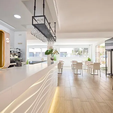 Welikehotel Fenix 4*