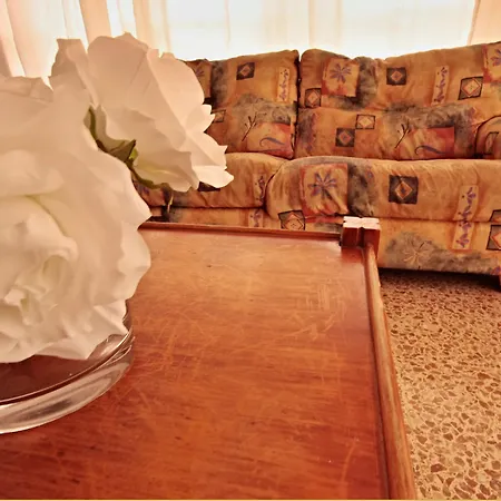 Welikehotel Fenix فندق