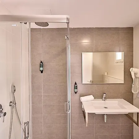 Welikehotel Fenix 4*