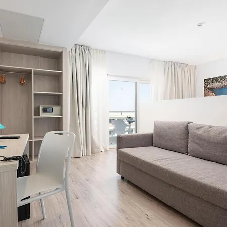 Welikehotel Fenix 4*