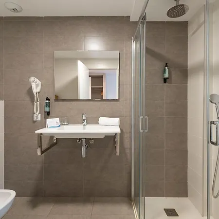 Welikehotel Fenix Hotel 4*