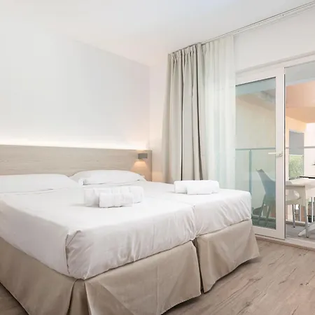 Welikehotel Fenix 4*