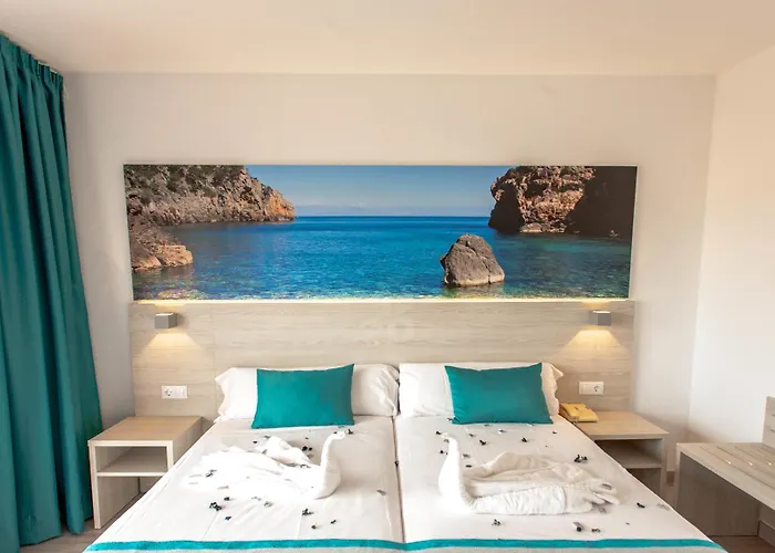 Welikehotel Fenix Готель Ель-Ареналь