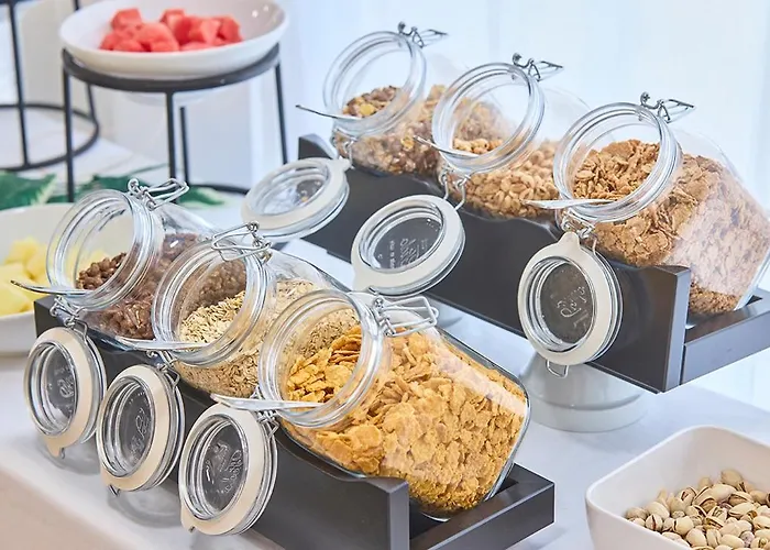 Welikehotel Fenix Готель